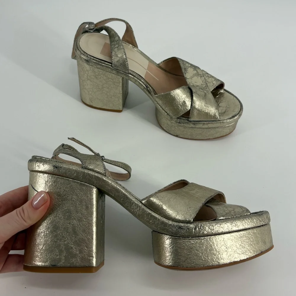 Dolce Vita Laisha Platform Heeled Sandal in Platinum Metallic